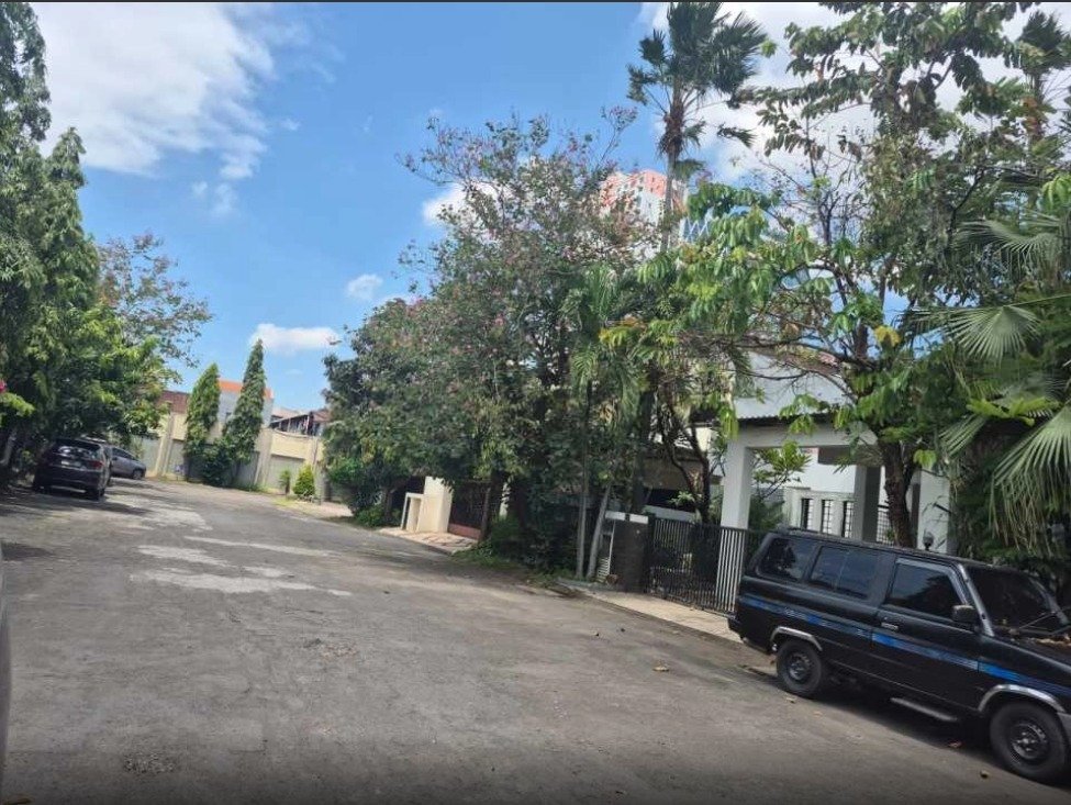 Dujual Villa Grand Sungkono Surabaya SHM