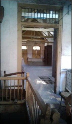 Dijual Ruko 2 Lantai di Jl. Songoyudan Surabaya
